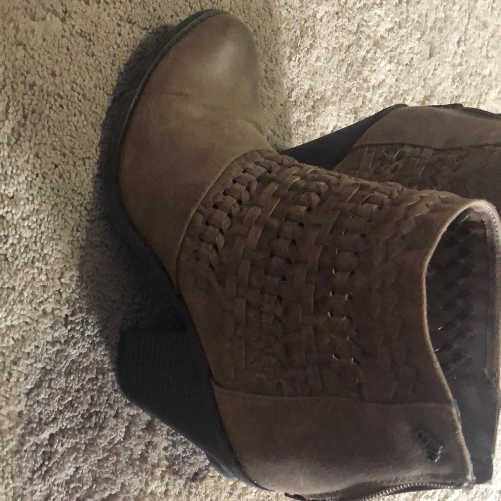 Fergalicious booties